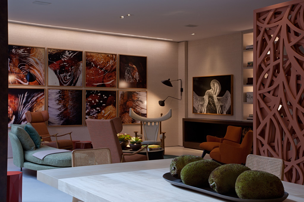 Imagem de arranjo de mesa com a jaca, fruta tropical brasileira.