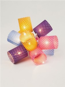 Imagem de Set com 10 lamparinas Poá, de tecido importado. Preço sob consulta na Collector 55.